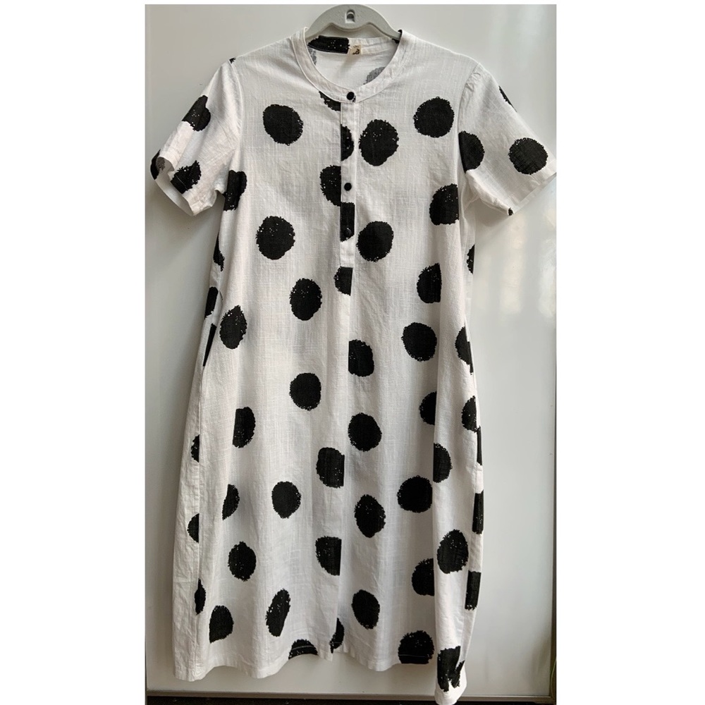 White & Black Polka Dot Linen Dress with Pockets